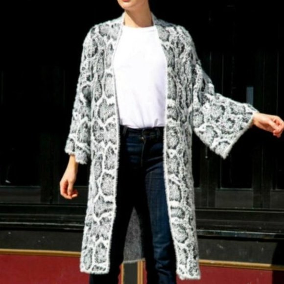 SO Soft Snake Print Long Cardigan - Picture 1 of 8
